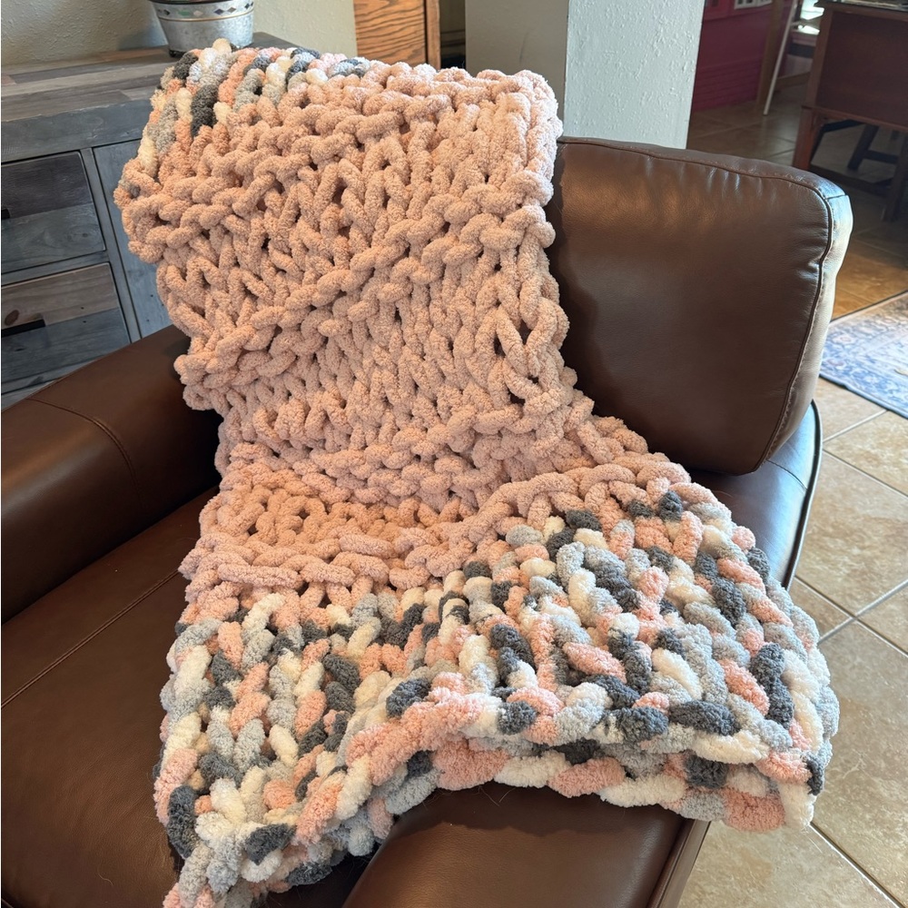 Hand Crafted Chunky Knit Lap Blanket - Picture 2 of 5